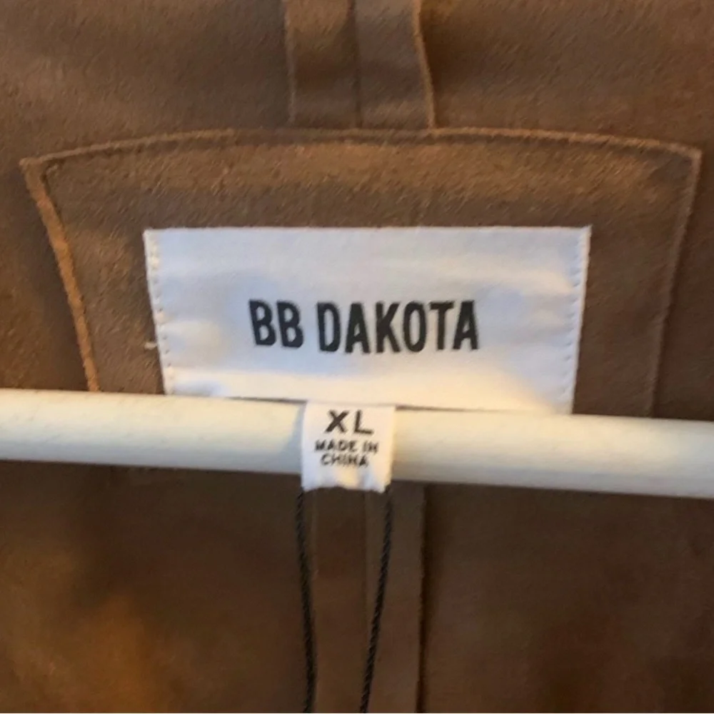 BB Dakota Brown Suede-Look Draped Open Front Jacket - Picture 4 of 7